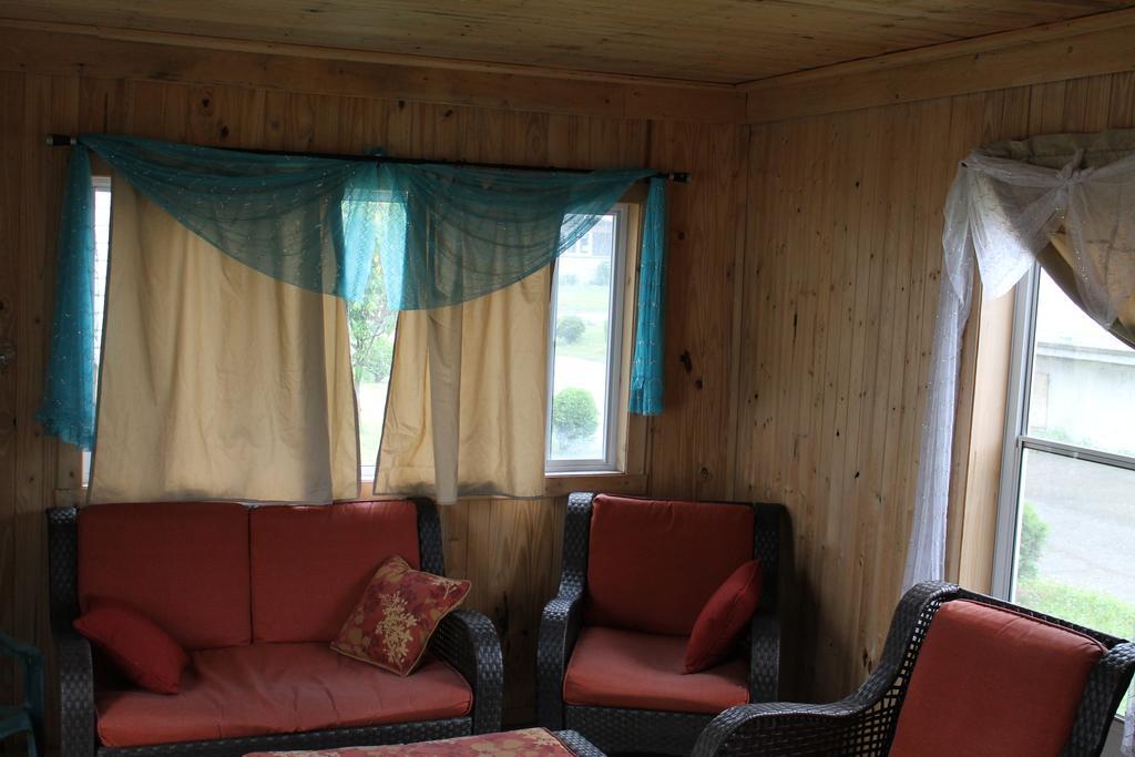 Auberge Chez Caro Sacre-Coeur Ngoại thất bức ảnh