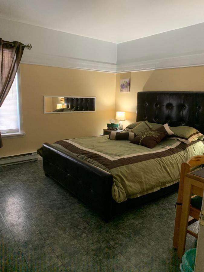 Auberge Chez Caro Sacre-Coeur Ngoại thất bức ảnh